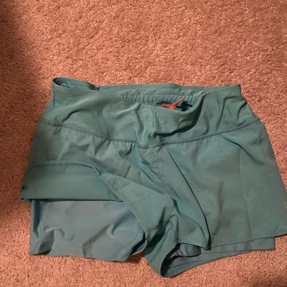 Workout shorts